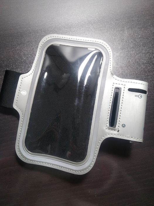 Abraçadeira corrida  bolsa telemóvel como nova