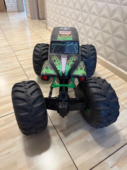 Monster Truck Mega Grave Digger