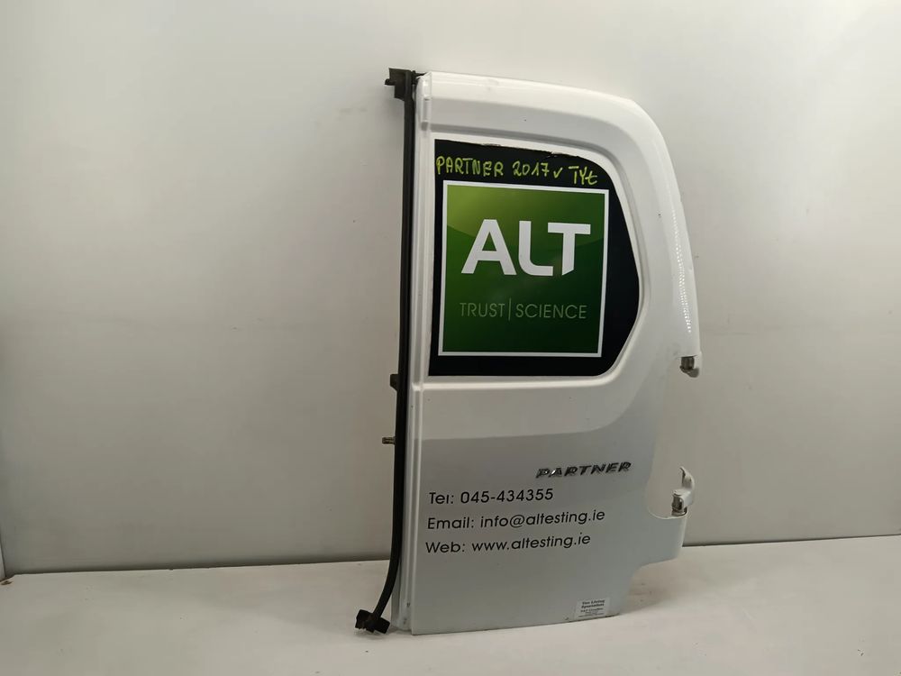 alt