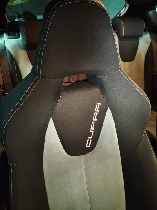 Seat Leon Cupra R, 263 cvs