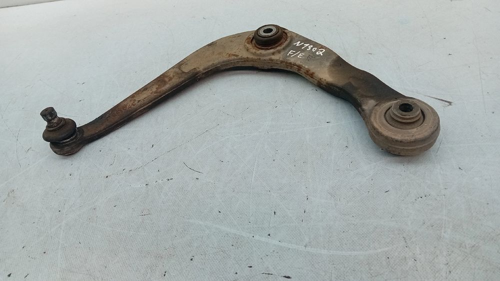 Braço de suspensão frente esquerdo PEUGEOT 206 CC (2D)