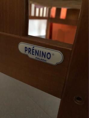Cama bebé em madeira