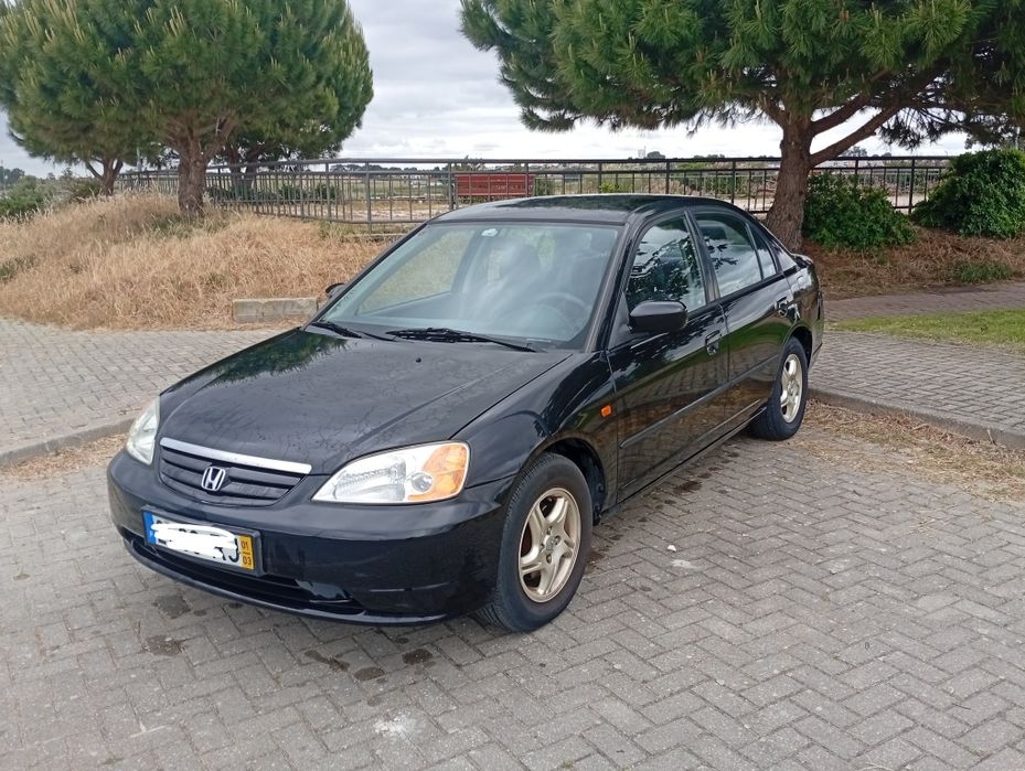 Honda.  Civic 1.4 gasolina