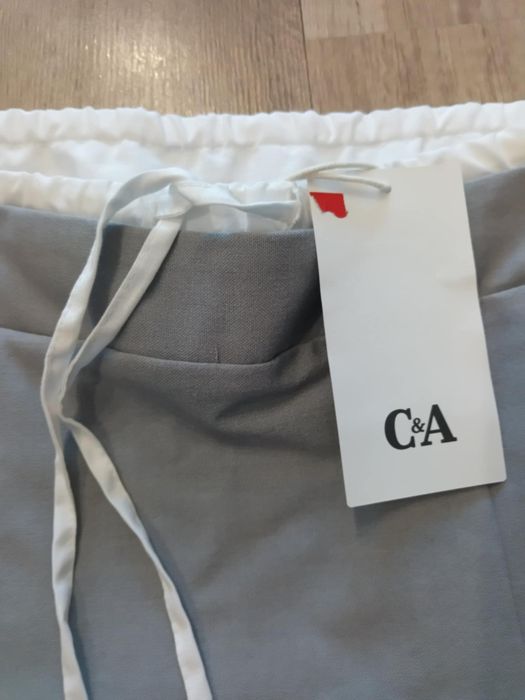 Spódnica damska nowa.