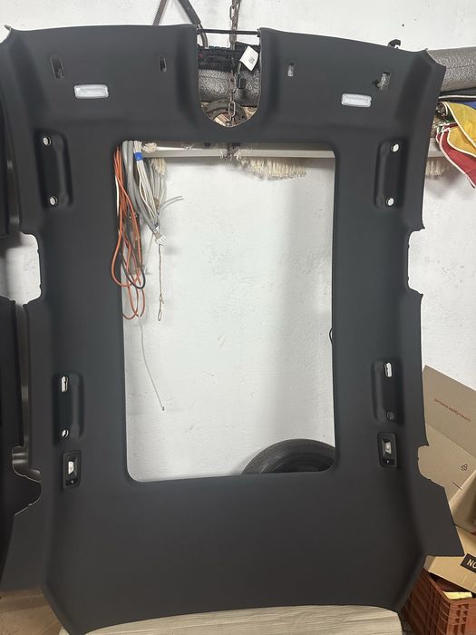 Потолок на Porsche Macan 95B під панораму