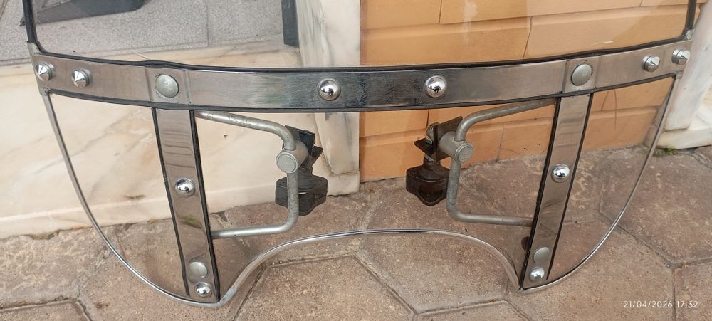 Parabrisas universal para moto