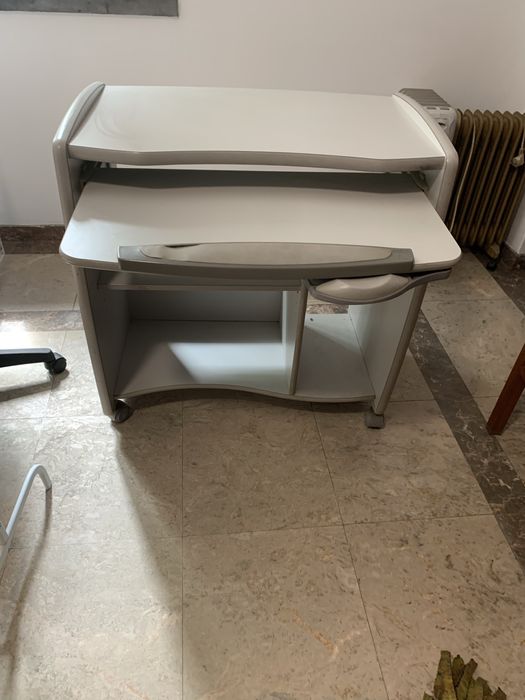 Mesa para computador