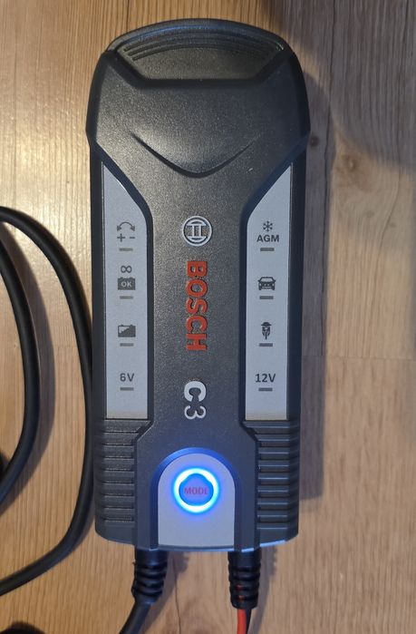 Prostownik Ładowarka  Bosch C3 6V 12V 60W