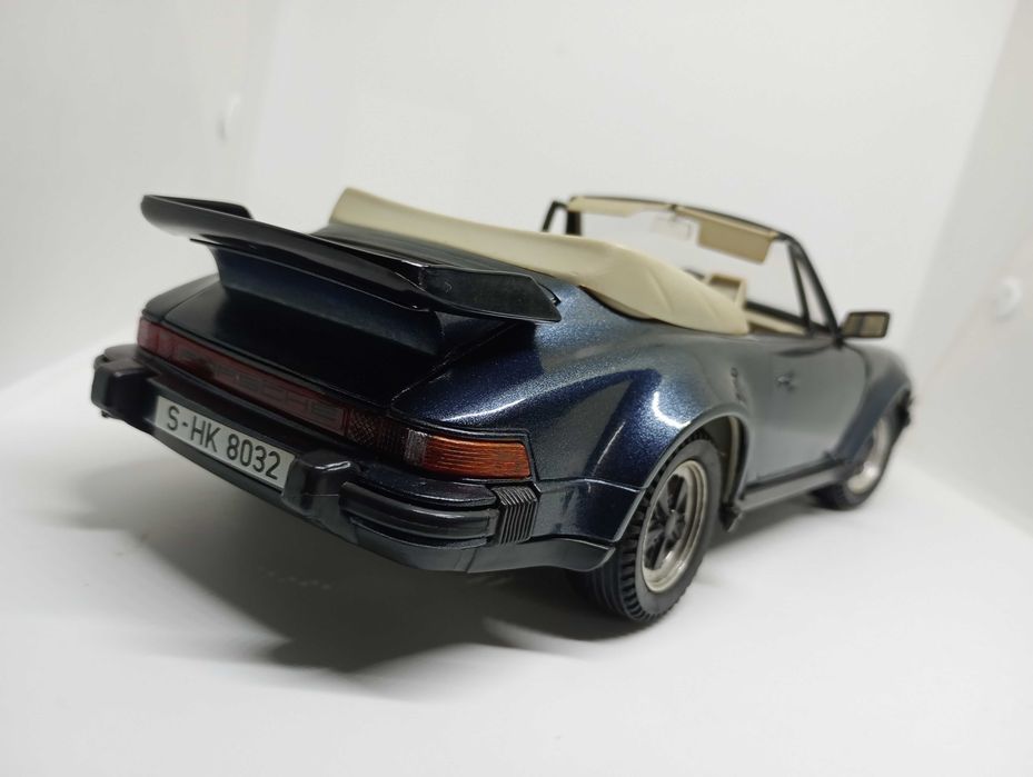 Porsche 911 (930) Turbo Cabriolet Polistil Tonka 1/16