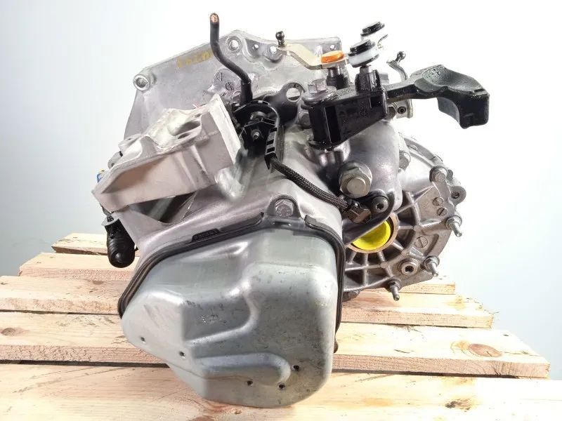 Caixa de Velocidades 20A728 Citroen C3 1.2Vti 2023