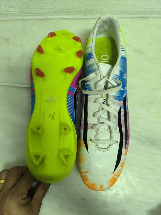 Chuteiras adidas Messi