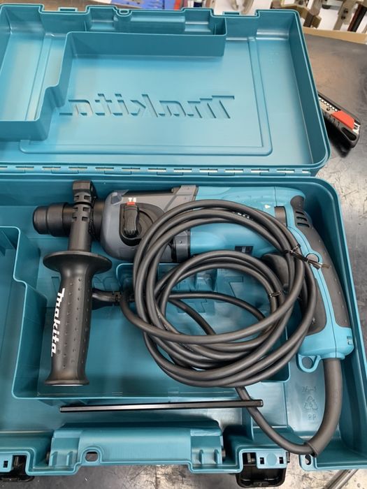 Martelo Ligeiro 22 mm Makita HR2230