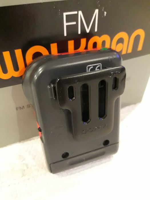 Walkman Sony SRF-36 - com caixa original
