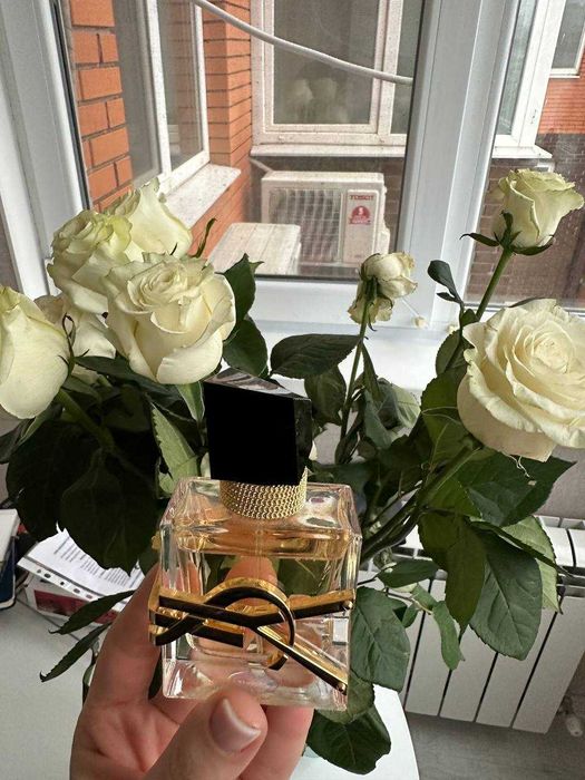Парфумована вода Yves Saint Laurent Libre 30мл