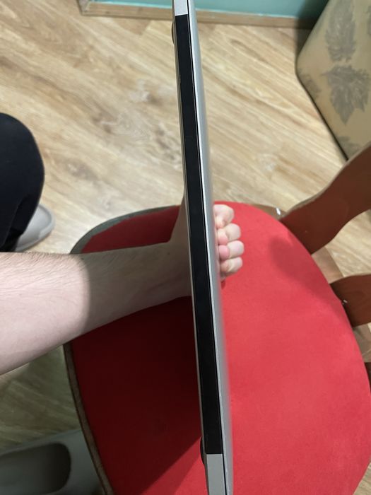 MacBook Air 2018год