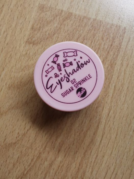 Bell sypki cień sugar sprinkle 02 pink praline srebrny różowy chlodny