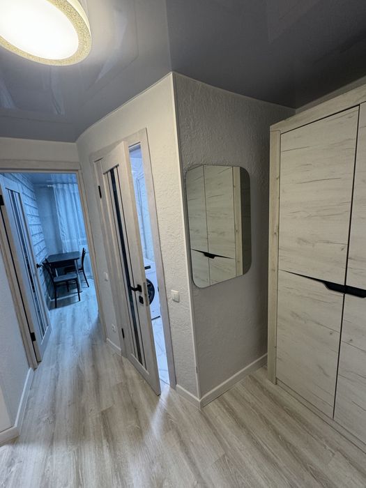 Продам однокомнатную квартиру с ремонтом на площади Мира , 1 этаж!!!