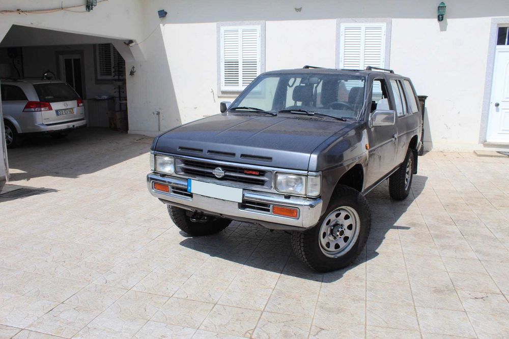 Nissan Terrano I 2.7 TD 5p