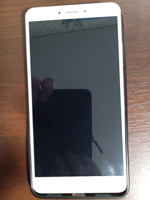 Телефон Xiaomi MI max 2 + HUAWEI