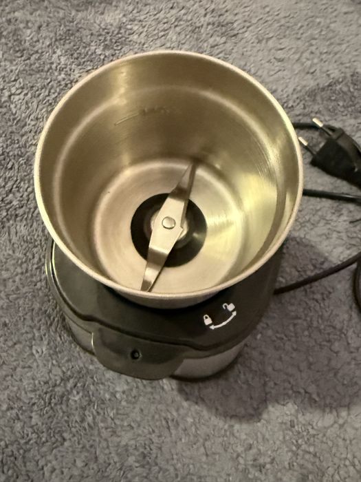 Кофемолка Hausmark