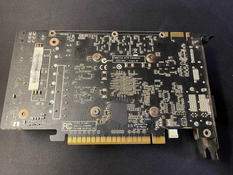 Відеокарта Zotac GTX 550ti 1gb