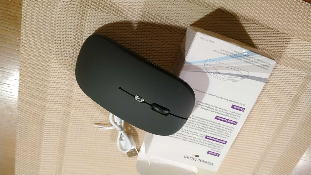 Мышь беспроводная Bluetooth 5.2 + 2.4 Гц 1600 DPI с RGB подсветкой