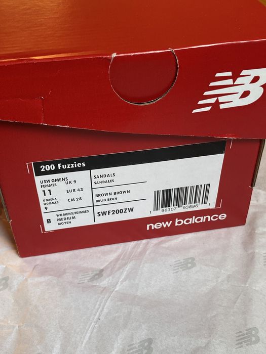 Слайдери New Balance 200 Fuzzies