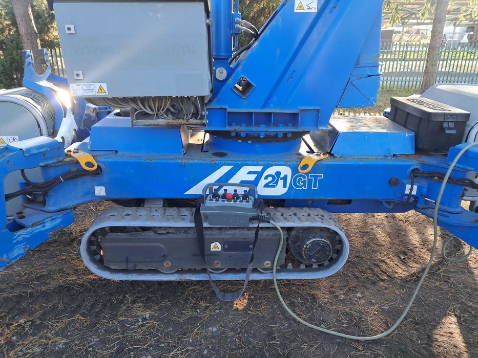 podnośnik koszowy na gąsienicach Teupen Leo 21GT ,2014r ,21m ,pająk ,
