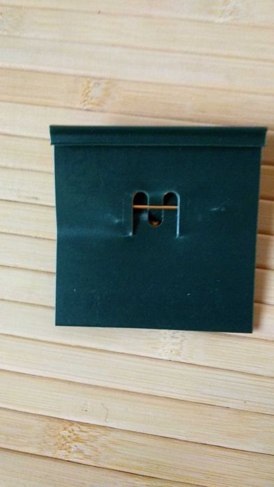 Брошь JJ лейка с цветами на подарок