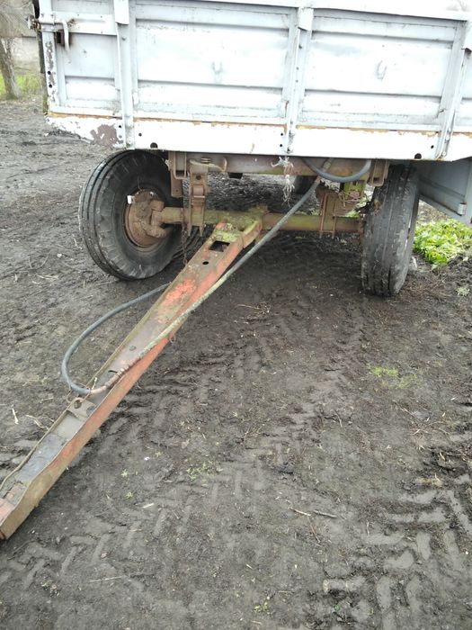 Продам прицеп 2птс4