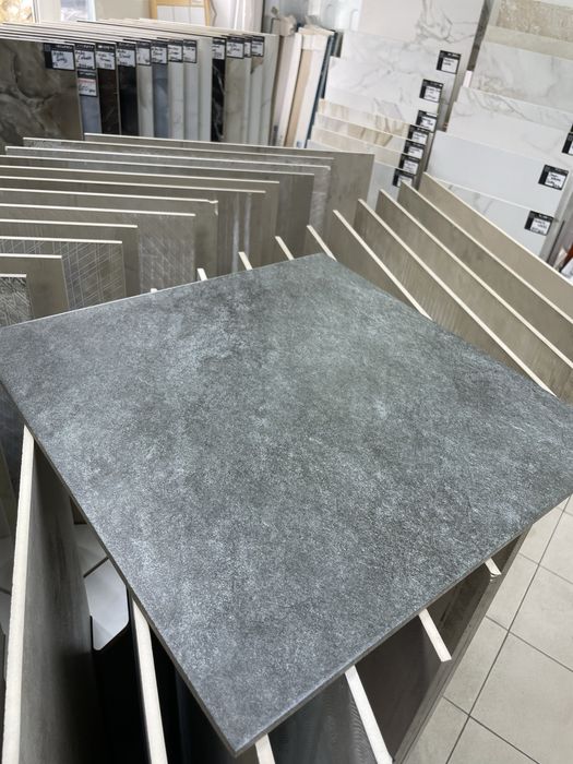 Плитка керамограніт 47*47 РОЗПРОДАЖ матова для терас, гаражів і тд