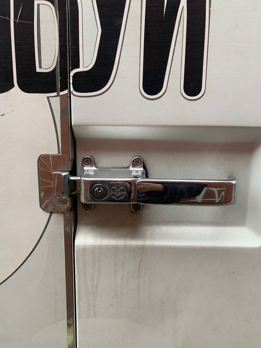 Открыть замок Киев, открытие авто, сейфов.замена замков.