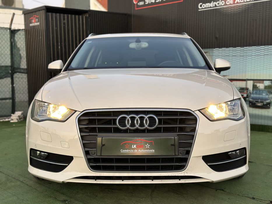 Audi A3 1.6 TDi ‘ Sportback ‘  GARANTIA !  / Nacional