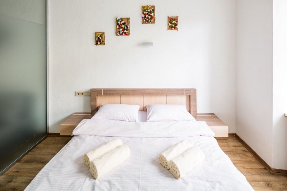 Romari площа Ринок 29