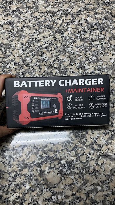 Carregador de bateria de carro