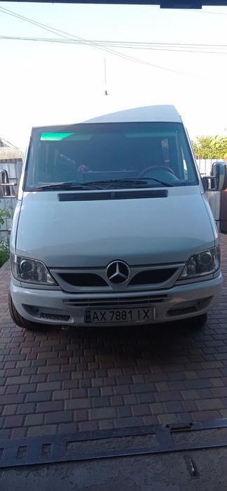 продам пассажирский микроавтобусMercedes-Benz Sprinter