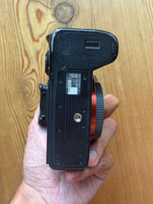 Sony a7r III em ótimo estado (19976 disparos)
