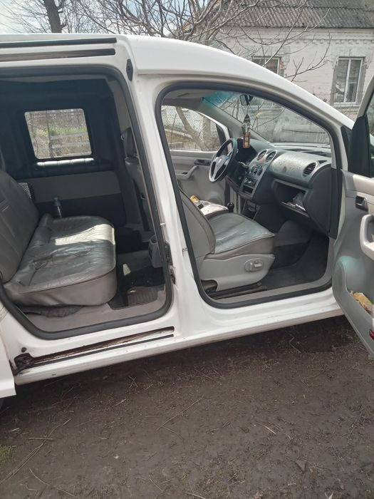 Автомобіль KDK Фольсваген 2010року