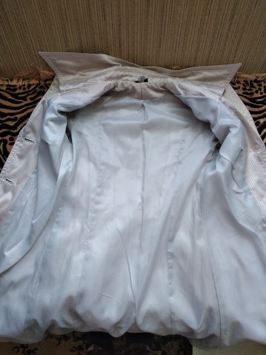 Плащ для дівчинки-підлітка