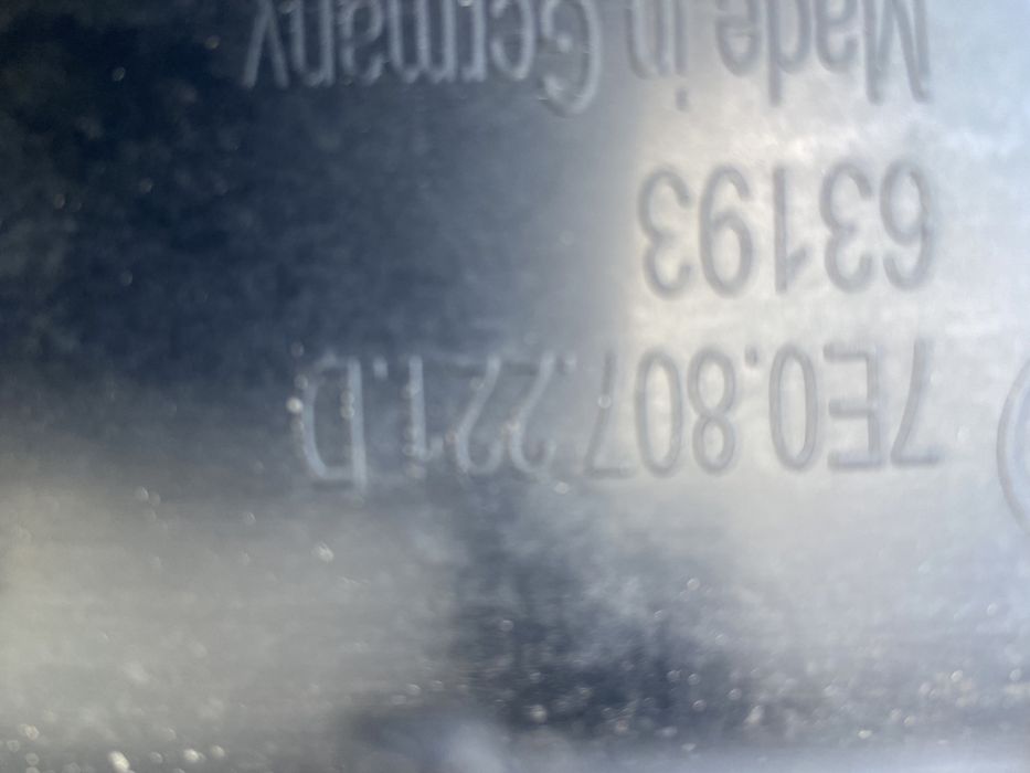 Zderzak przód VW Transporter lift T6