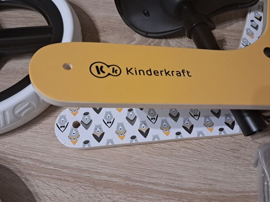 Kinderkraft Drewniany Rowerek biegowy UNIQ, Lekka i solidna konstrukcj