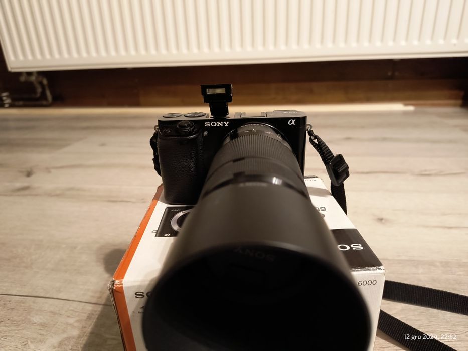 Aparat Sony A6000 / bogate wyposażenie