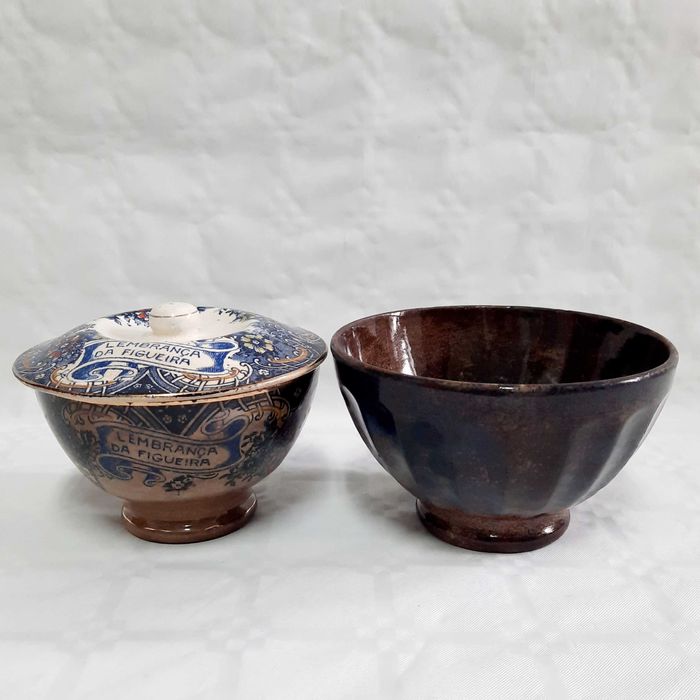 Conjunto Malga de cerâmica vidrada  caixa de lembranças Gilman Sacavem