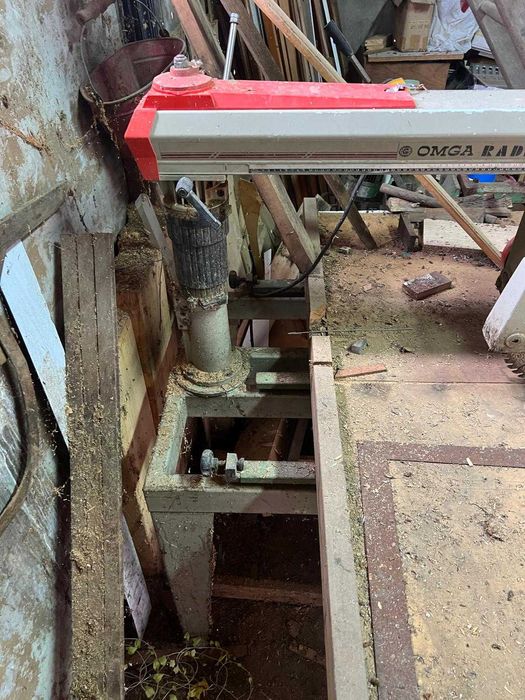 Serra radial OMGA industrial 3HP trifásica – braço longo
