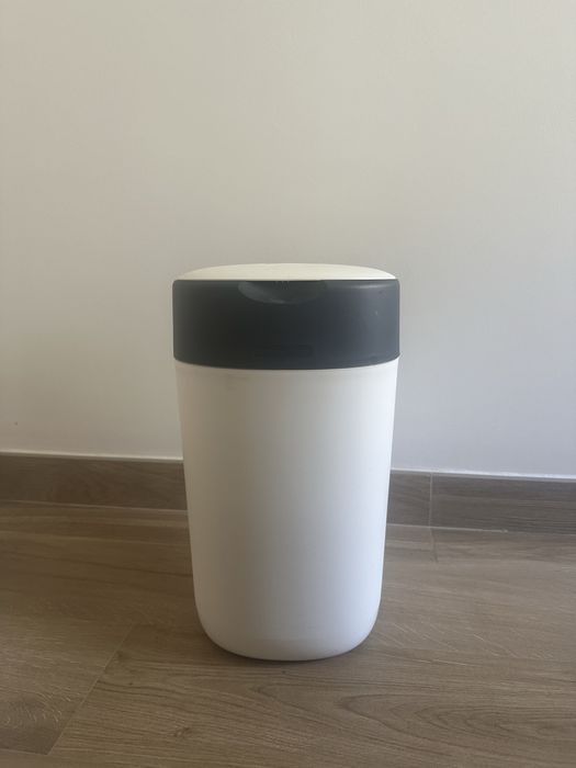 Tommee Tippee Twist & Click — Como Nova, com Recargas