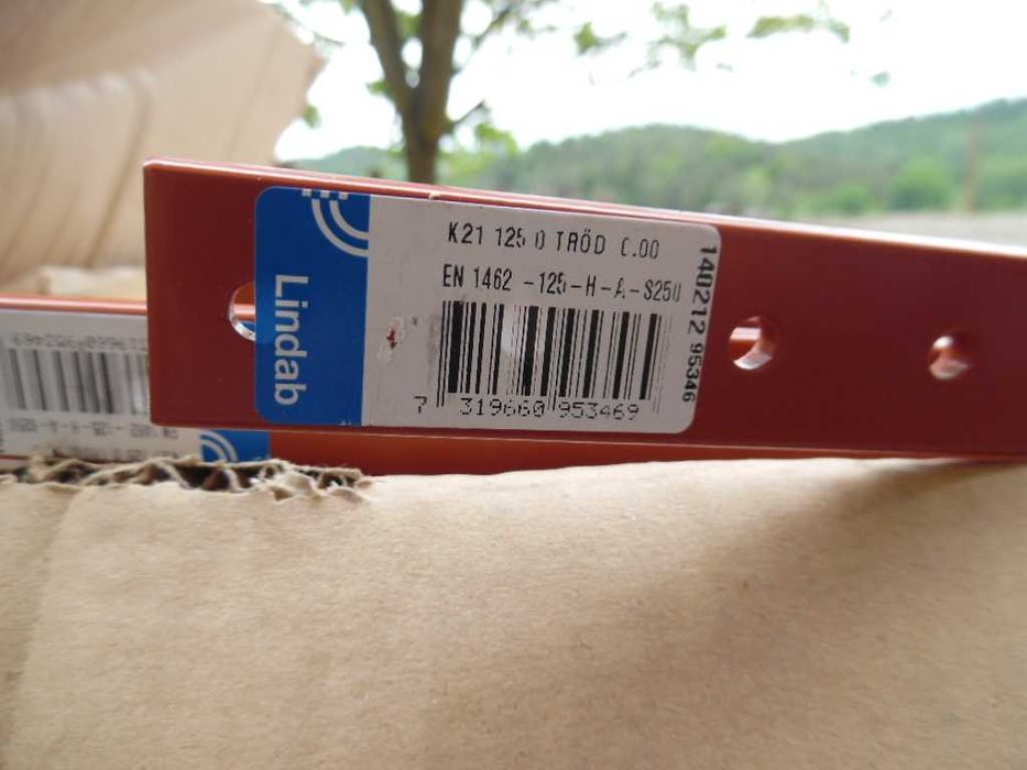 Sprzedam  szwedzkie haki rynnowe nakrokwiowe Lindab