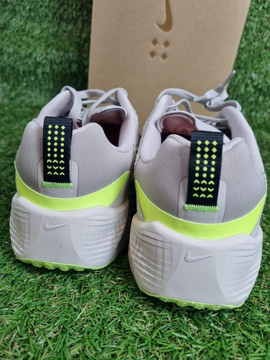 Buty Nike Ava Rover