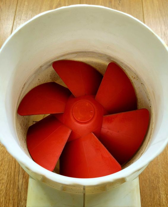 Канальний вентилятор, витяжка Вентс ТТ 125, оригінал, стан нового