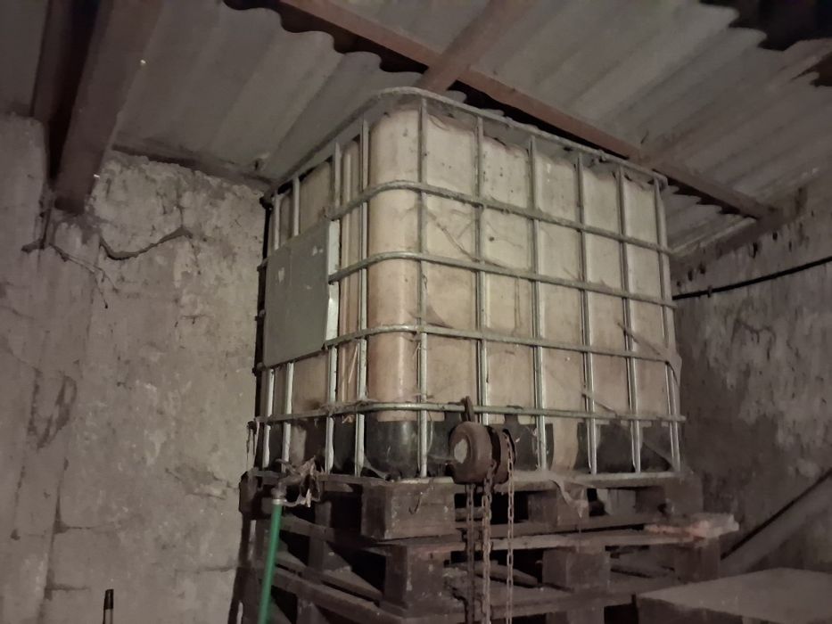 IBC depósito de combustível ou água 1050 litros