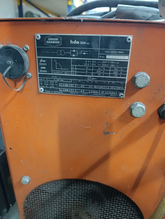 Spawarka Mig  wigsrar 205 union carbide hda200ec